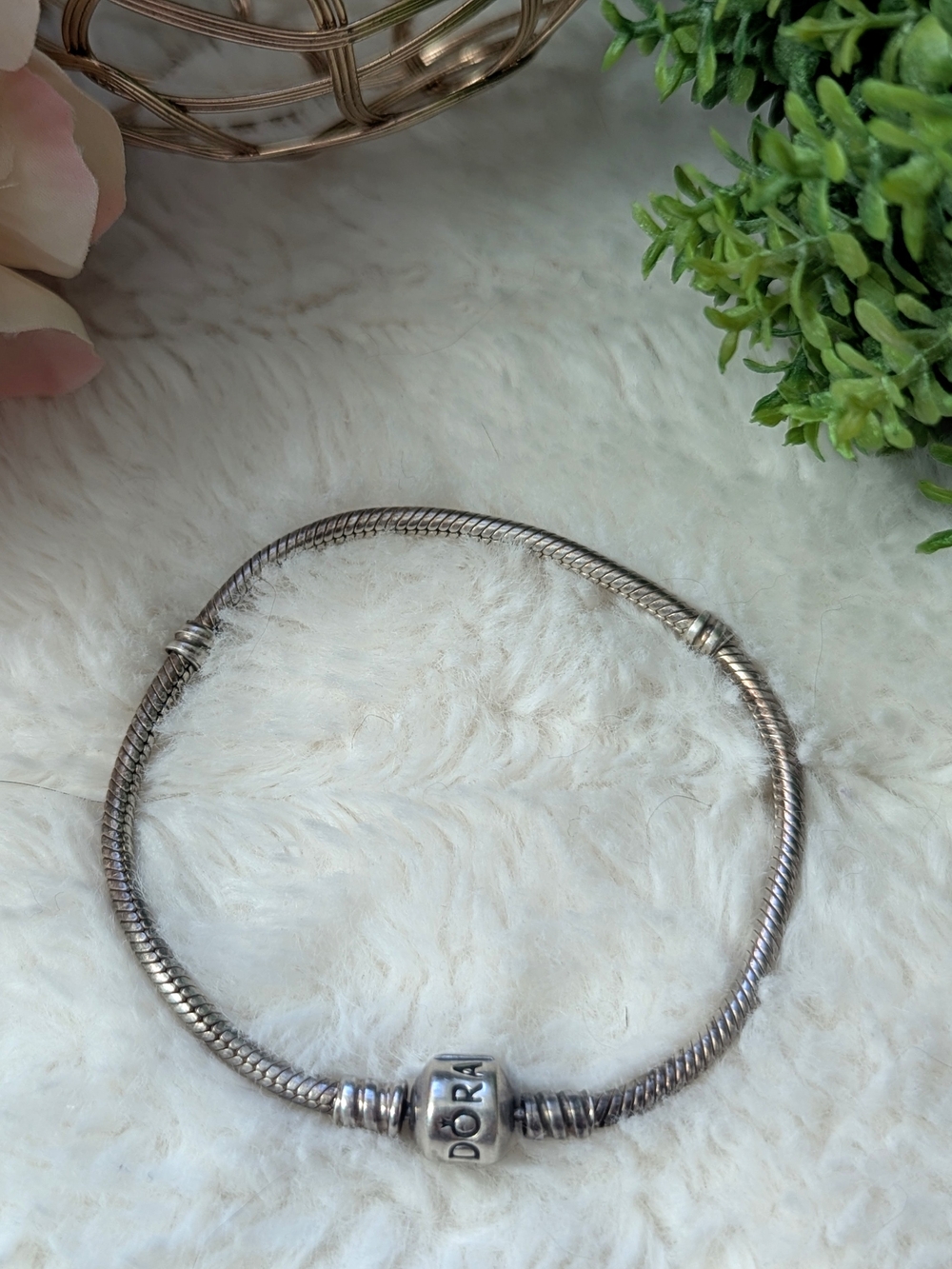 Pandora Moments Snake Chain Charm Bracelet 7.5" 590702HV